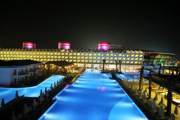 QUEEN ELIZABETH ELITE SUITE HOTEL&SPA